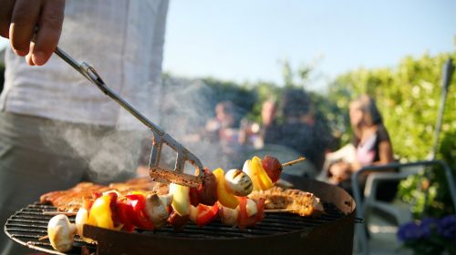 10 Things That Happen at Every British Barbecue