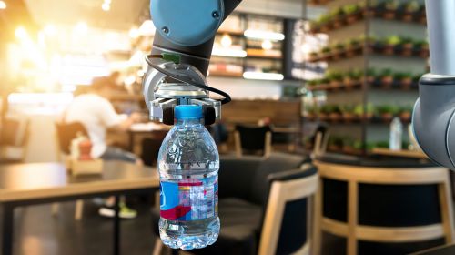 Robots Rolled Out At China’s Top Restaurant