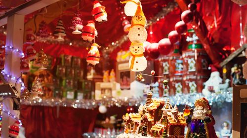How To Host A Christmas Market At Home