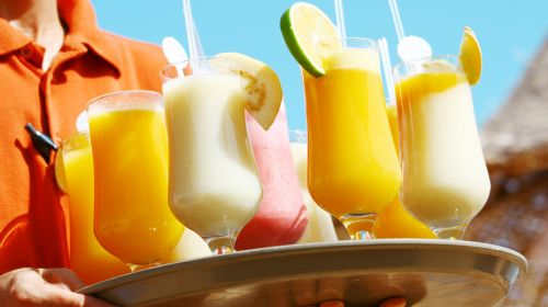 Cut Down The Calories in Your Summer Tipples