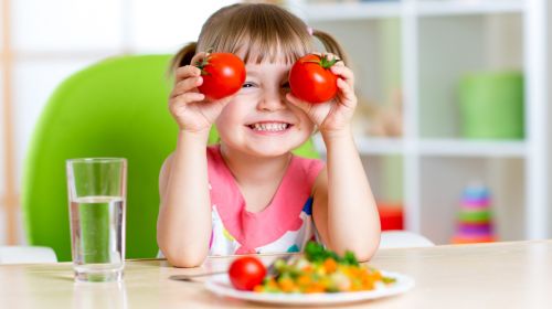 Kids Who Play With Food Eat More Veggies