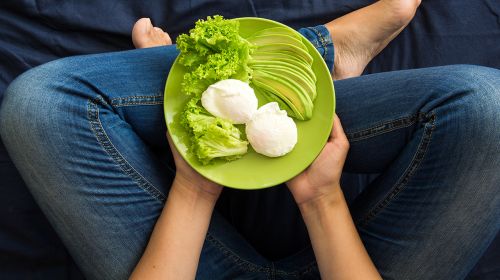 Low-Carb vs Low-Fat: The Lowdown