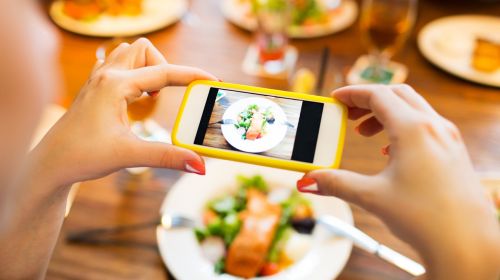 Taking Pics of Food Could Help You Lose Weight
